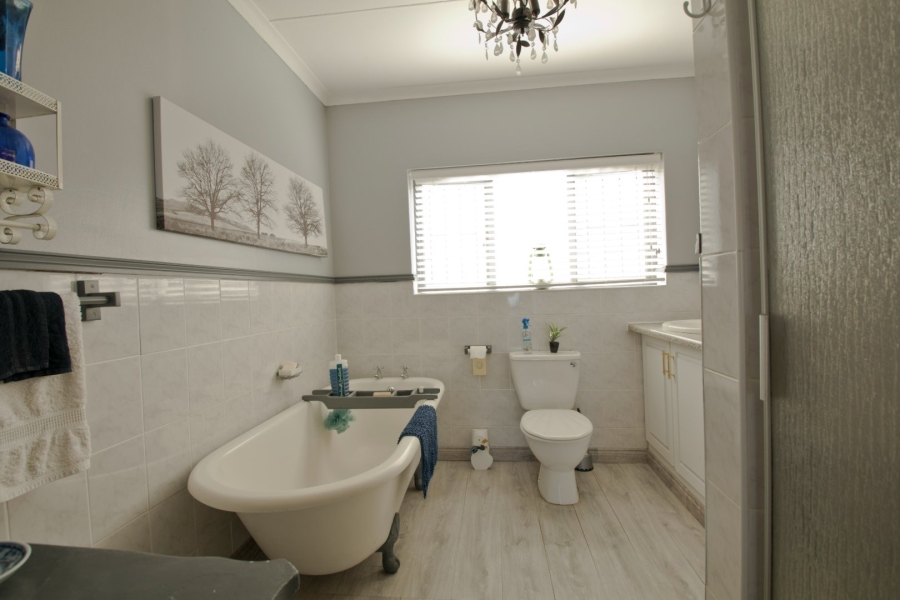 11 Bedroom Property for Sale in Dana Bay Western Cape